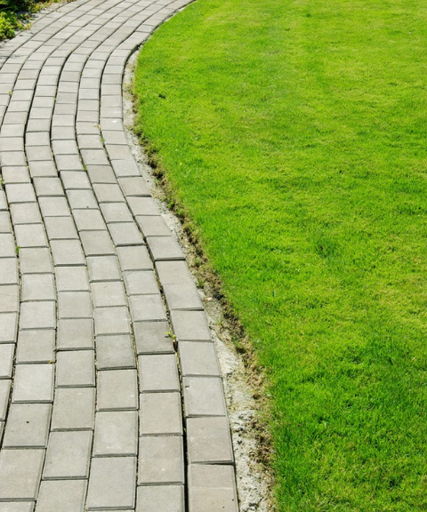 Walkway Paving Boca Raton: Different Walkways to Liven Your Home